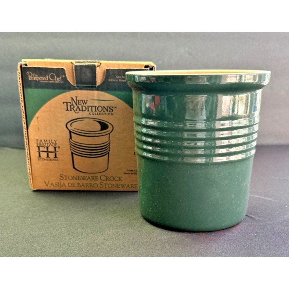 Vintage Pampered Chef Green Stoneware Bread‎ Baking Crock 1 Qt Family Heritage
